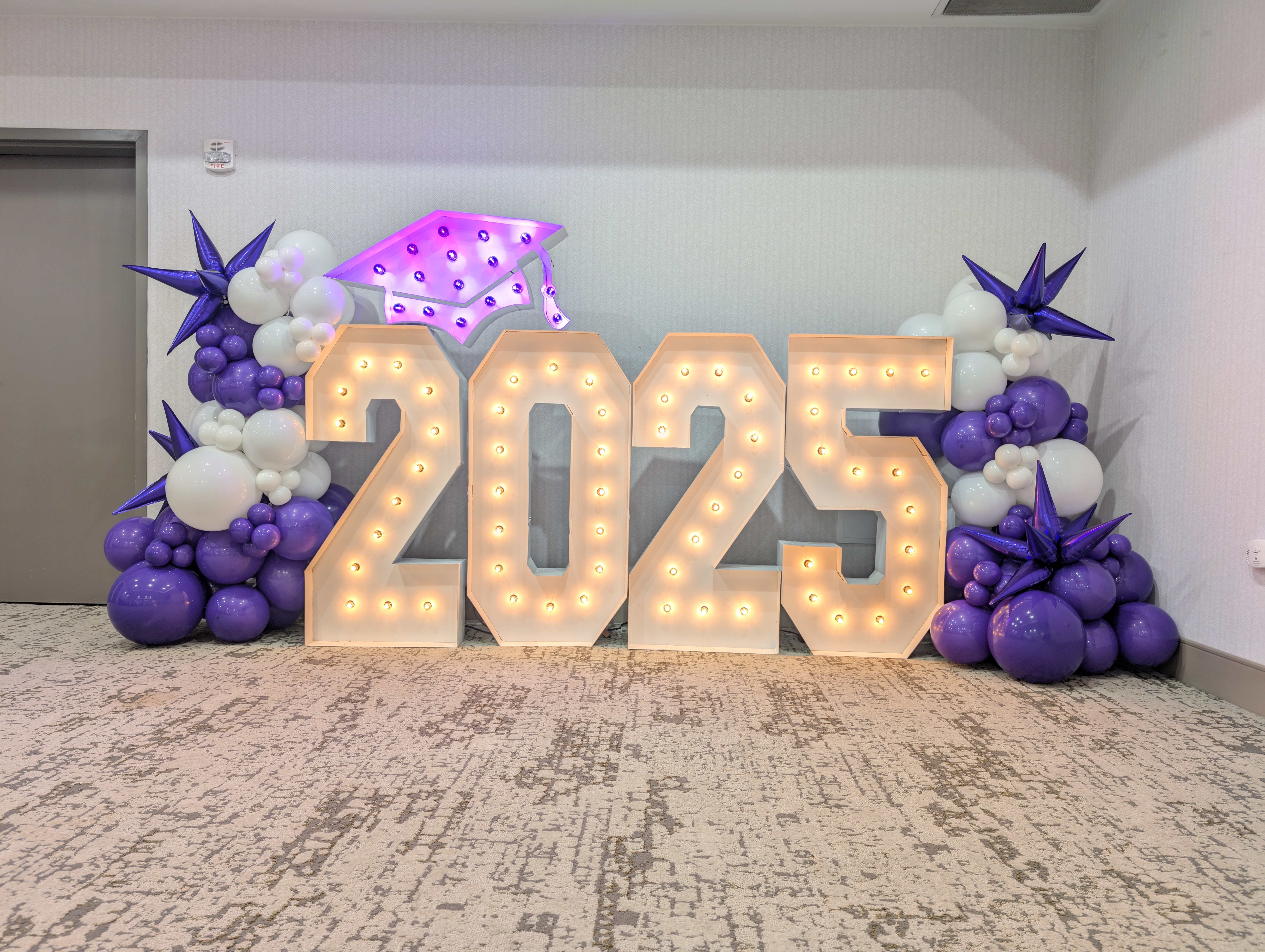 2025 Graduation Illuminated Display